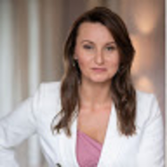 Meet your Posher, Raina - Picture 1 of 1